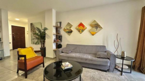Deluxe 1-Bedroom Apartment